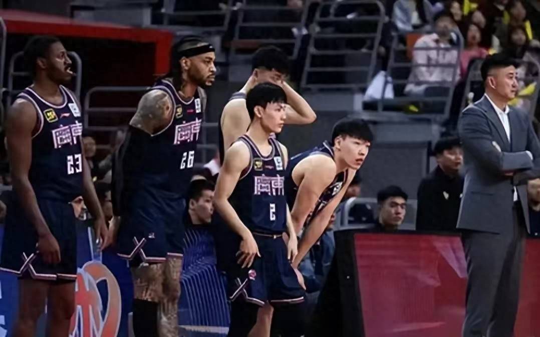 广东宏远队遭遇福建队，胜算差距不容小视的简单介绍
