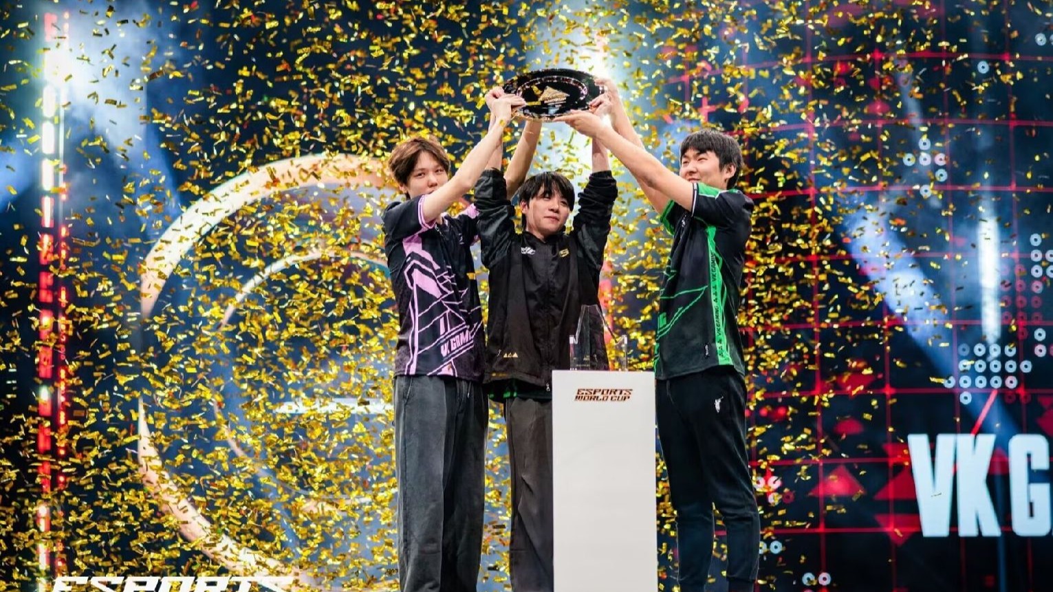电竞世界杯Apex决赛：中国战队VKG五局51分，开出赛点