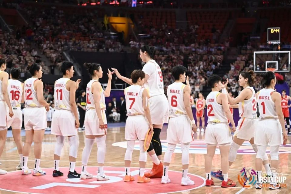 MK体育全站-女篮亚洲杯全场集锦：张子宇17分，中国不敌日本无缘决赛的简单介绍