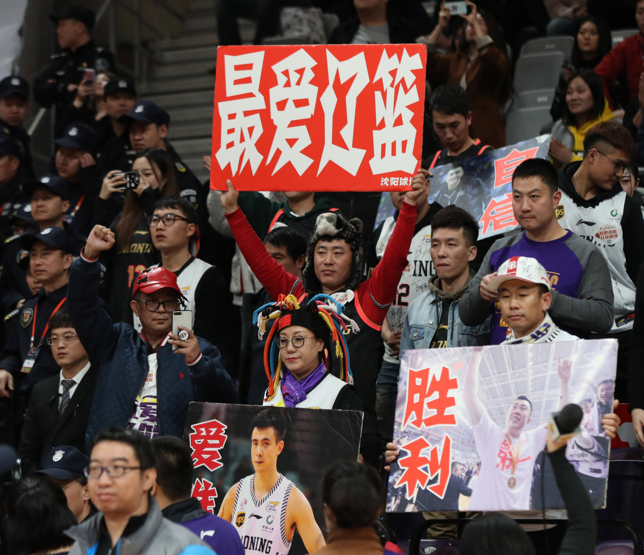 MK体育全站-辽宁队遭遇外援伤病，成为焦点